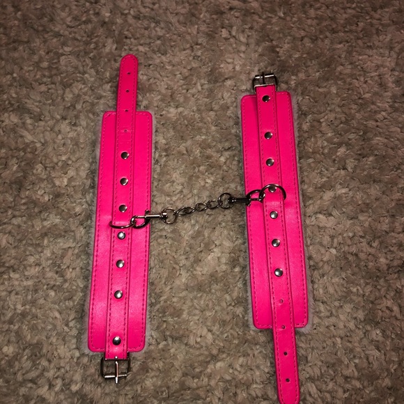 Handcuffs - Picture 2 of 3